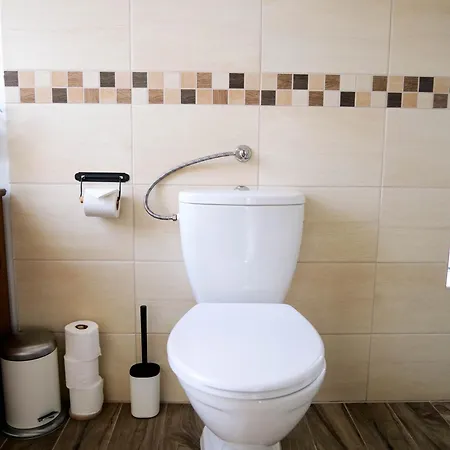Pipacs Apartment *