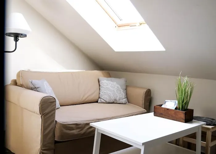 Pipacs Apartman *